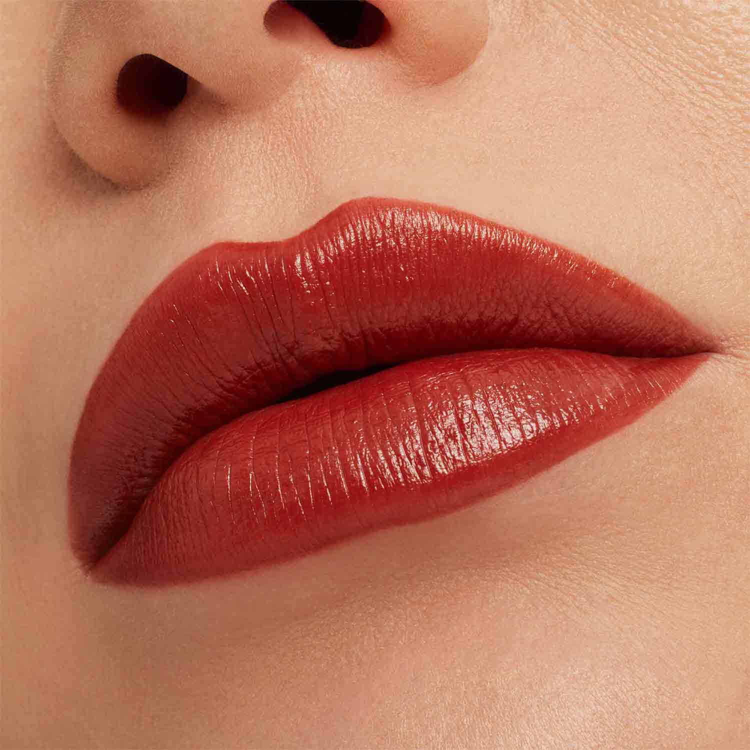 MACXIMAL SLEEK SATIN (LABIAL SATINADO)